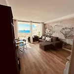 Playa De Americas Tenerife Cosy 1 Bedroom With A Ocean View Air Conditioning أذيخي
